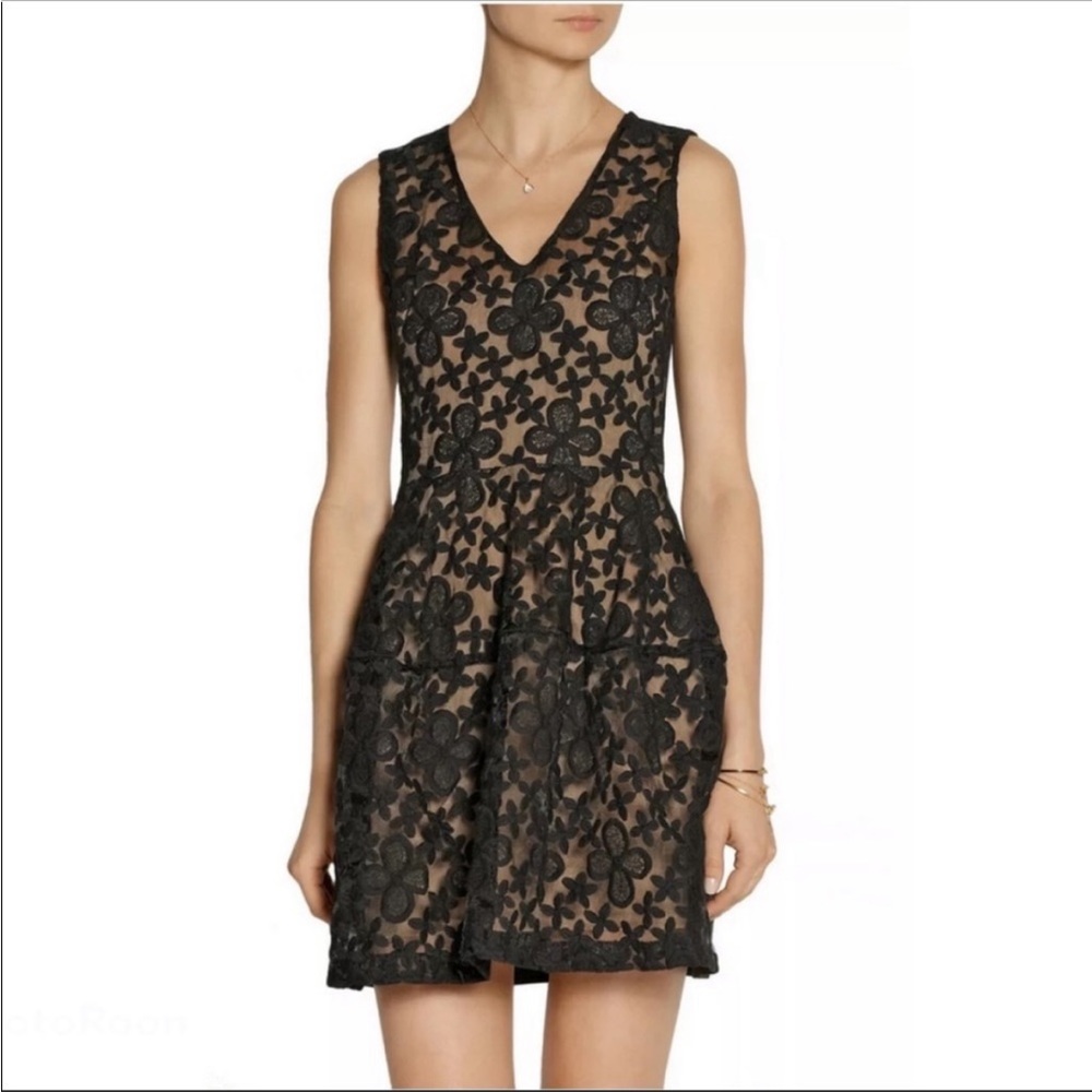 Maje Elvira Lace Dress Small (Designer Size 1) - Picture 2 of 9